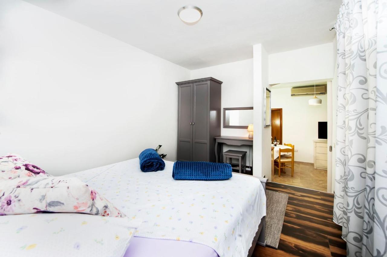 Apartments Karmen Rovinj Zewnętrze zdjęcie