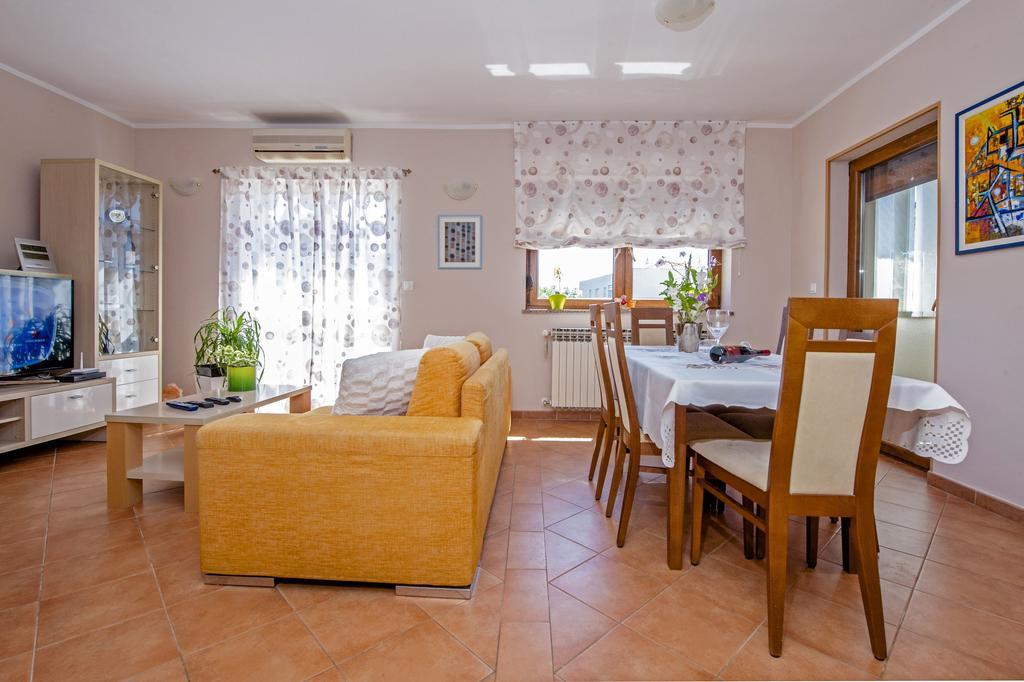 Apartments Karmen Rovinj Zewnętrze zdjęcie