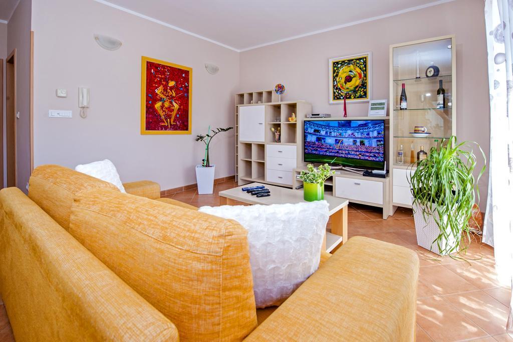 Apartments Karmen Rovinj Zewnętrze zdjęcie