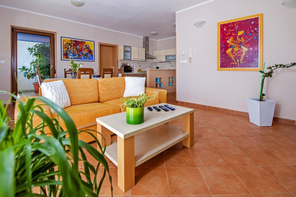 Apartments Karmen Rovinj Zewnętrze zdjęcie