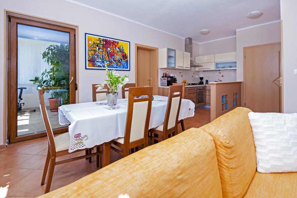 Apartments Karmen Rovinj Zewnętrze zdjęcie