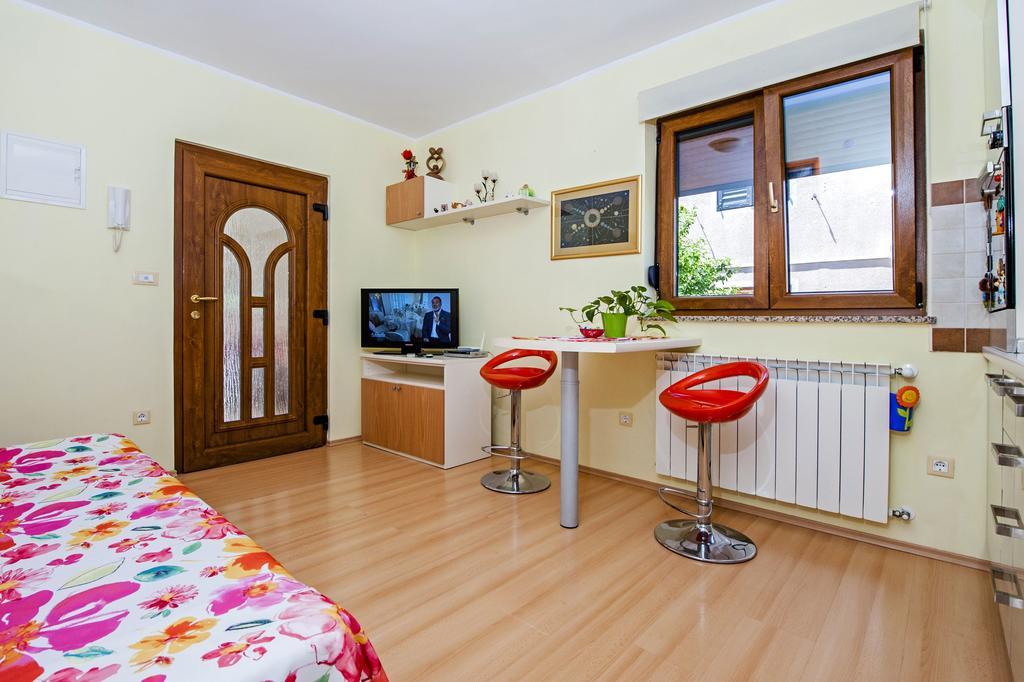 Apartments Karmen Rovinj Zewnętrze zdjęcie