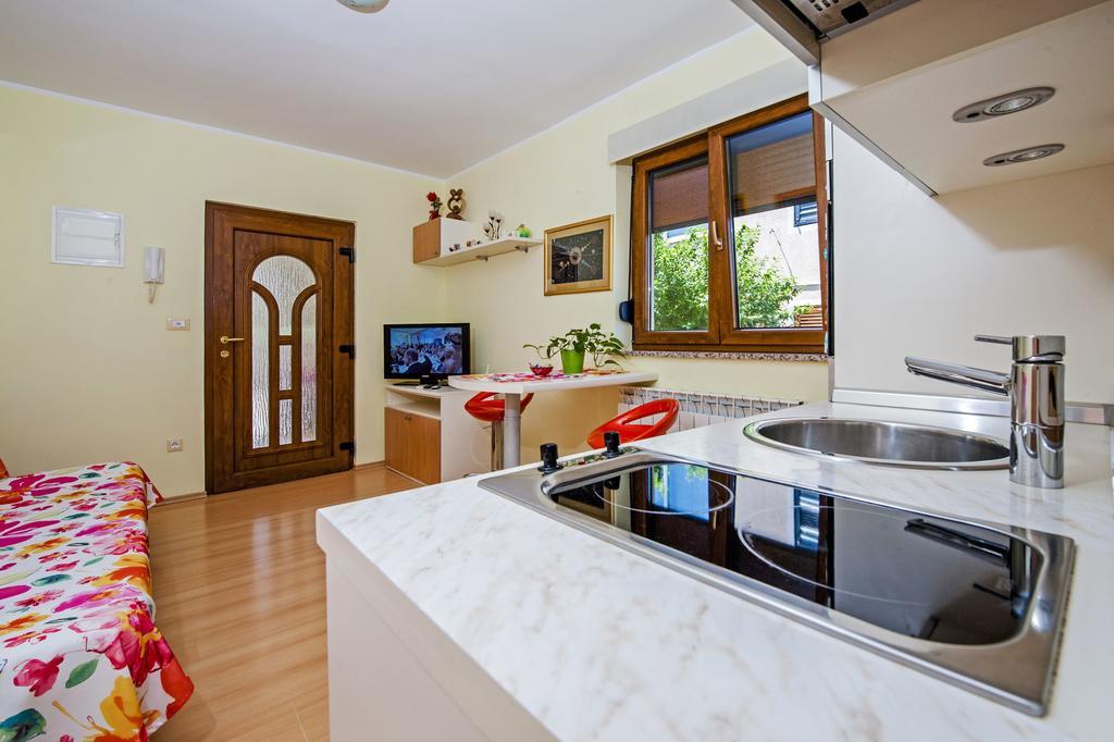 Apartments Karmen Rovinj Zewnętrze zdjęcie